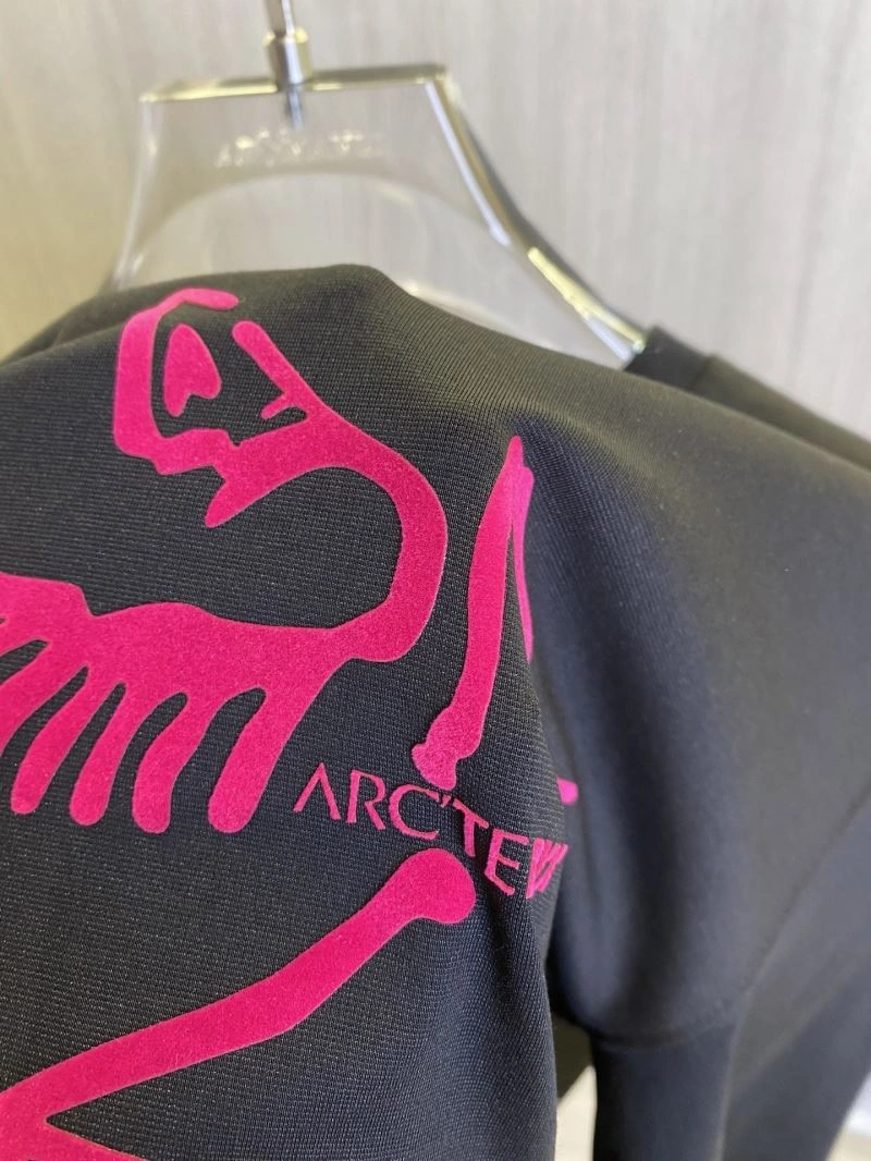 Arcteryx T-Shirts Seasonal 161044