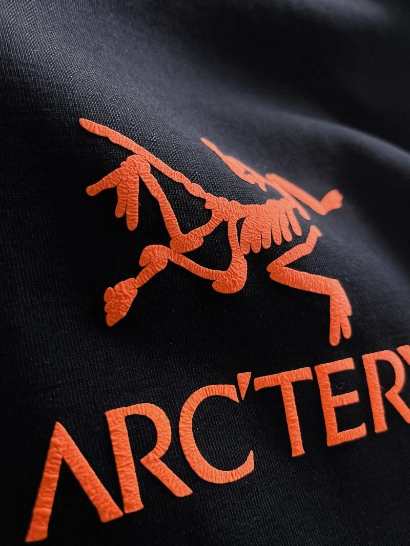 Unisex Arcteryx T-Shirts 160984