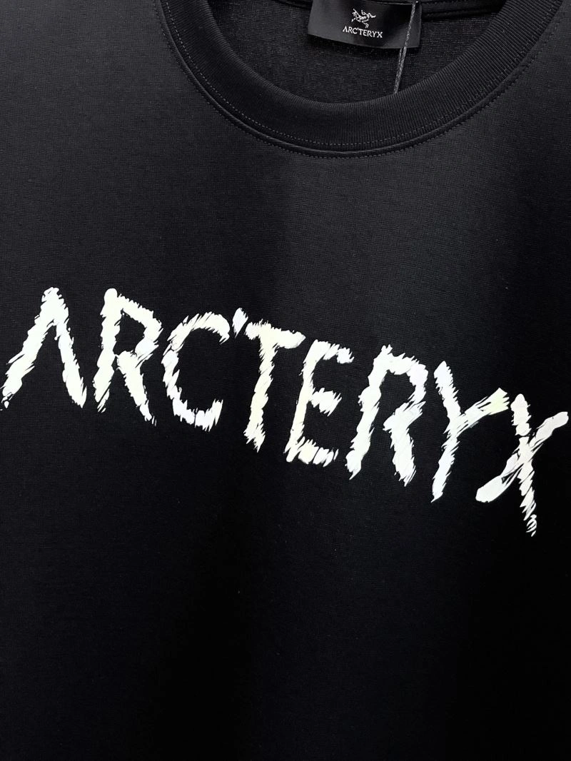 Vibrant Arcteryx T-Shirts 158735