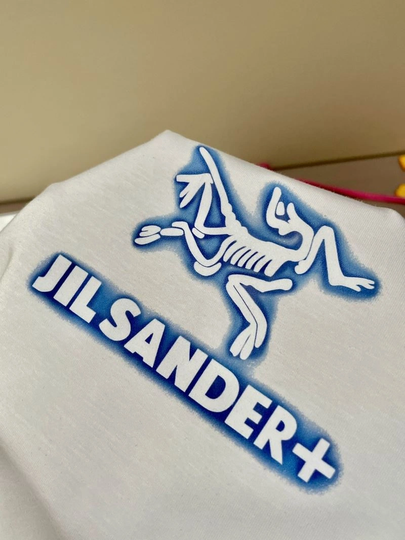 Vibrant Arcteryx T-Shirts 158720