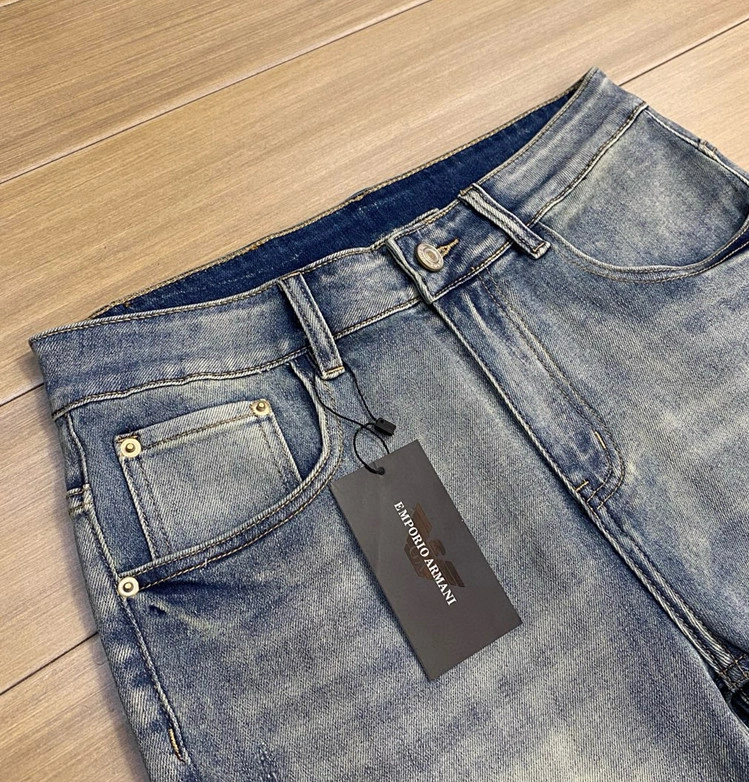 Modern Armani Jeans 95444