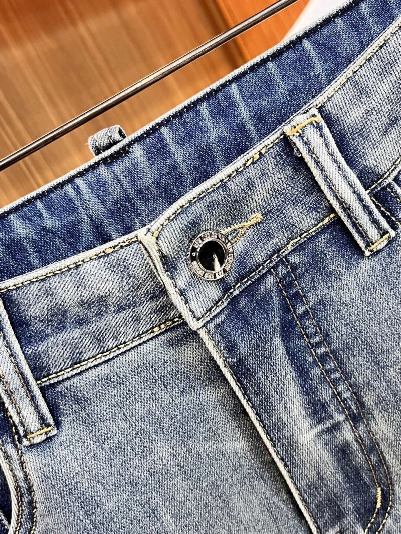 Minimalist Armani Jeans 96226