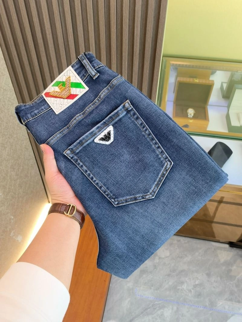 Sporty Armani Jeans 96021