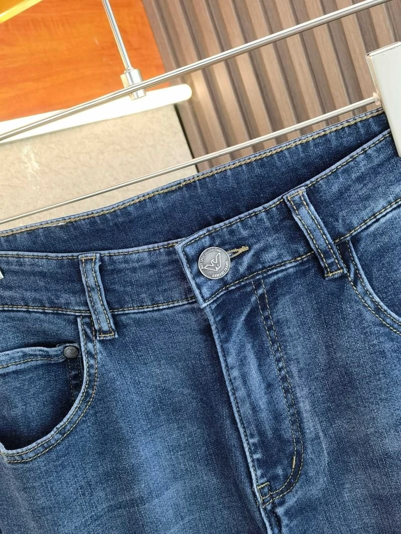 Sporty Armani Jeans 96021