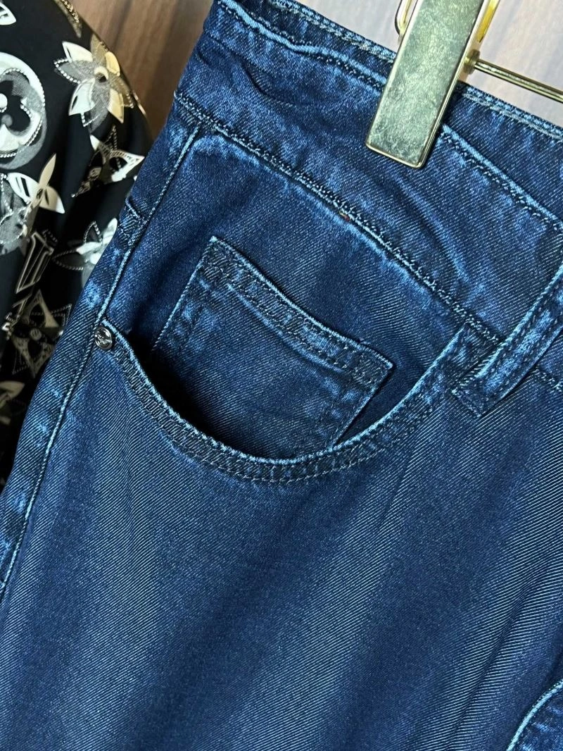 SunProtective Armani Jeans 96023