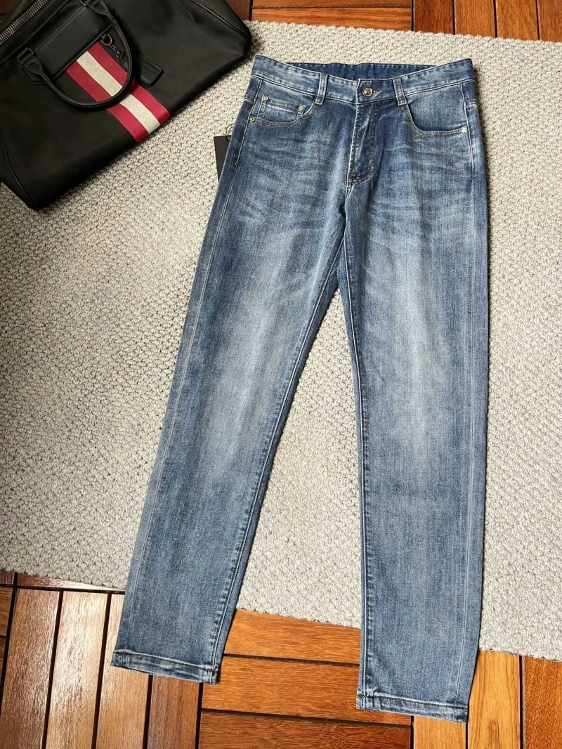 MoistureWicking Armani Jeans 95914