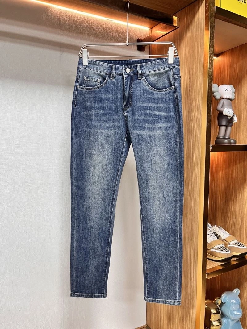 Armani Jeans GoAnywhere 95909
