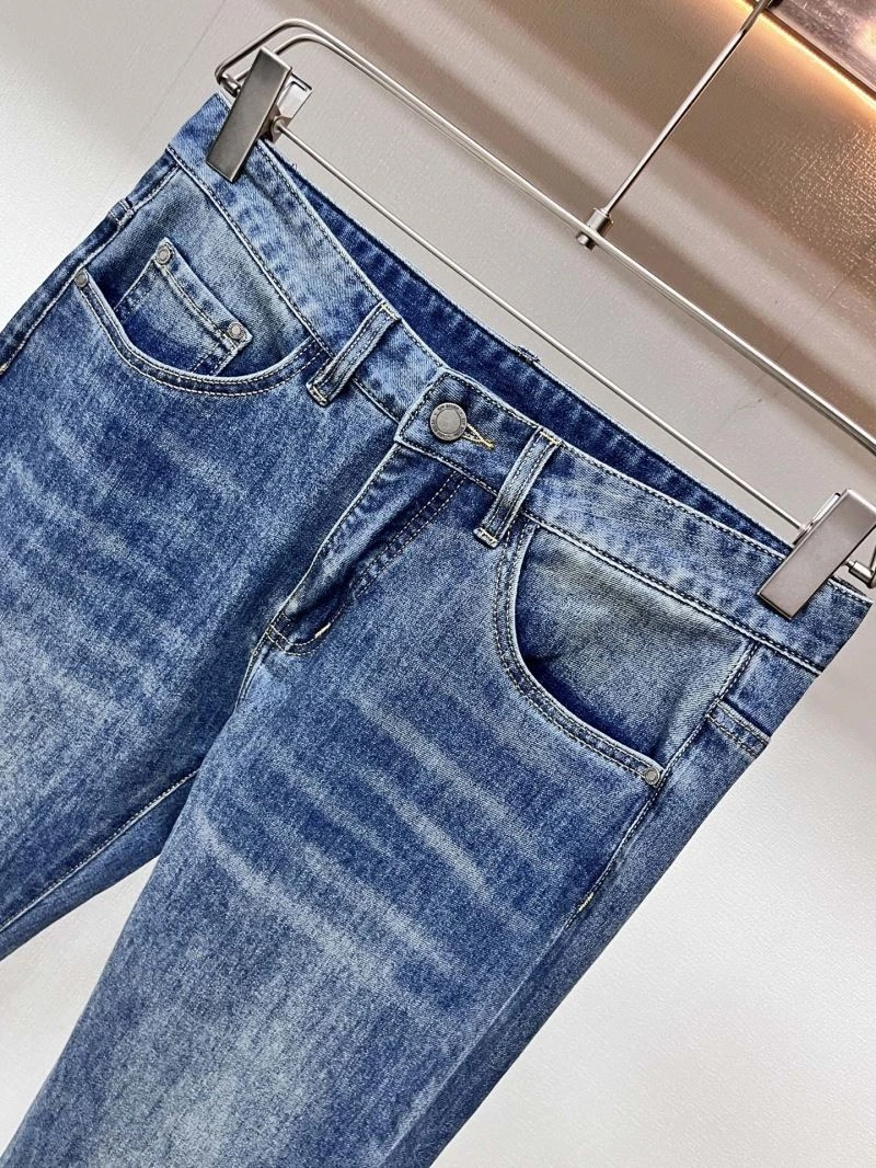 Armani Jeans GoAnywhere 95909