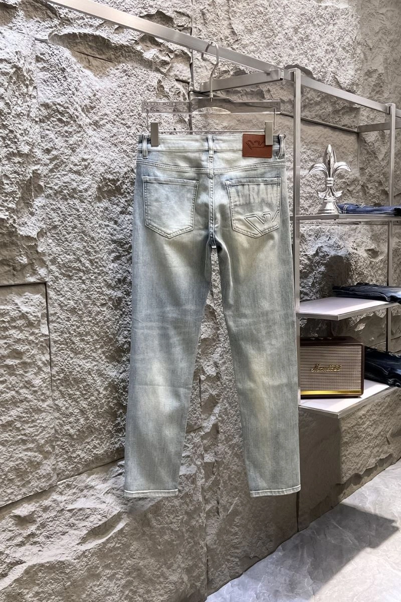 Elegant Armani Jeans 95944