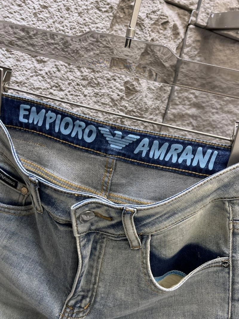 Elegant Armani Jeans 95944