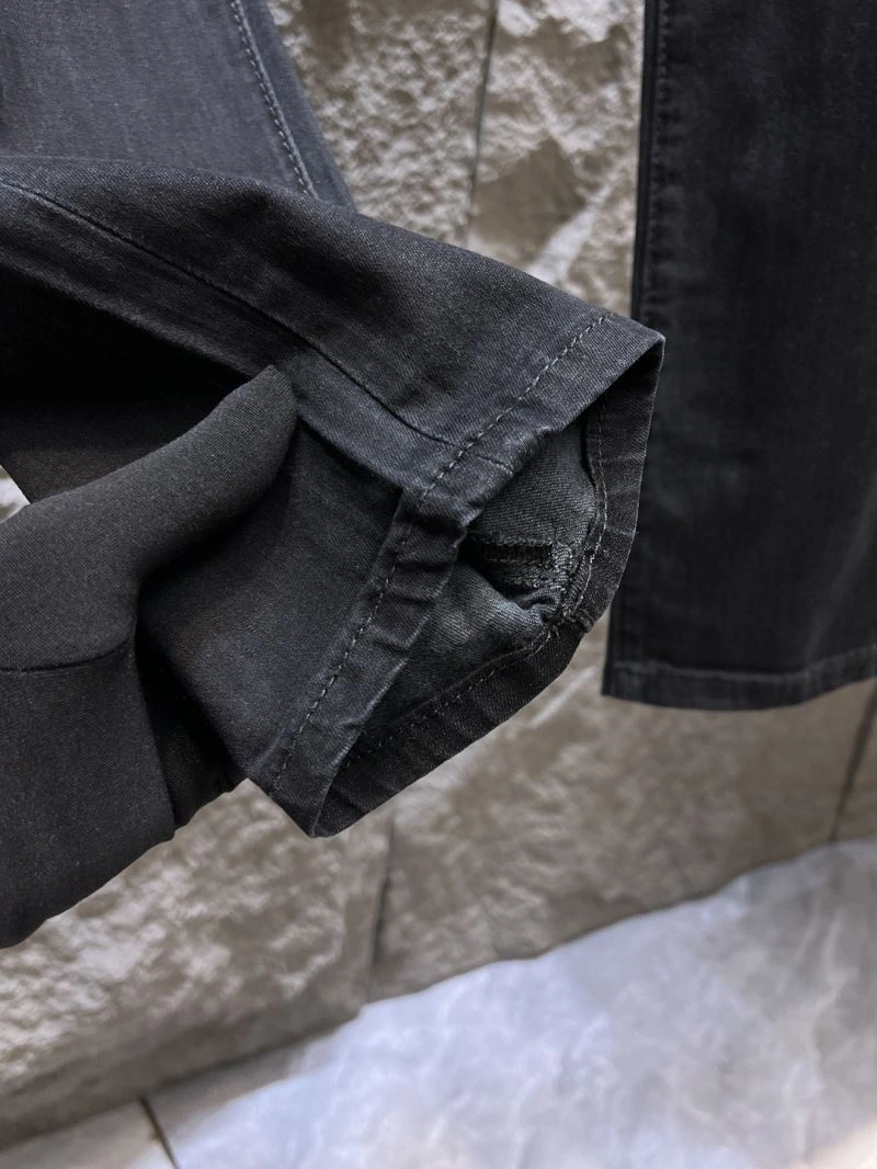 Armani Jeans Contemporary 95911