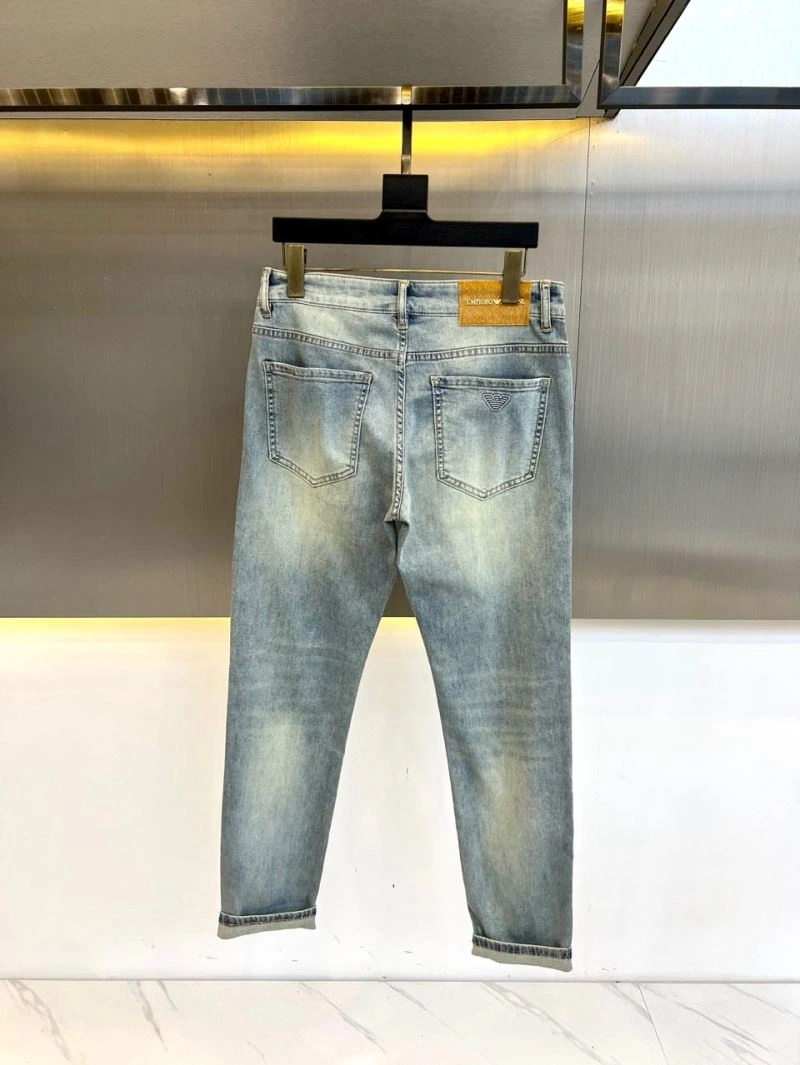 Seasonal Armani Jeans 95906