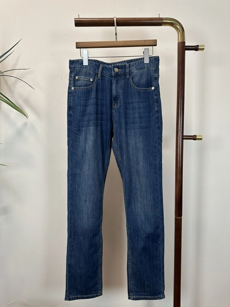 ModernLook Armani Jeans 95908