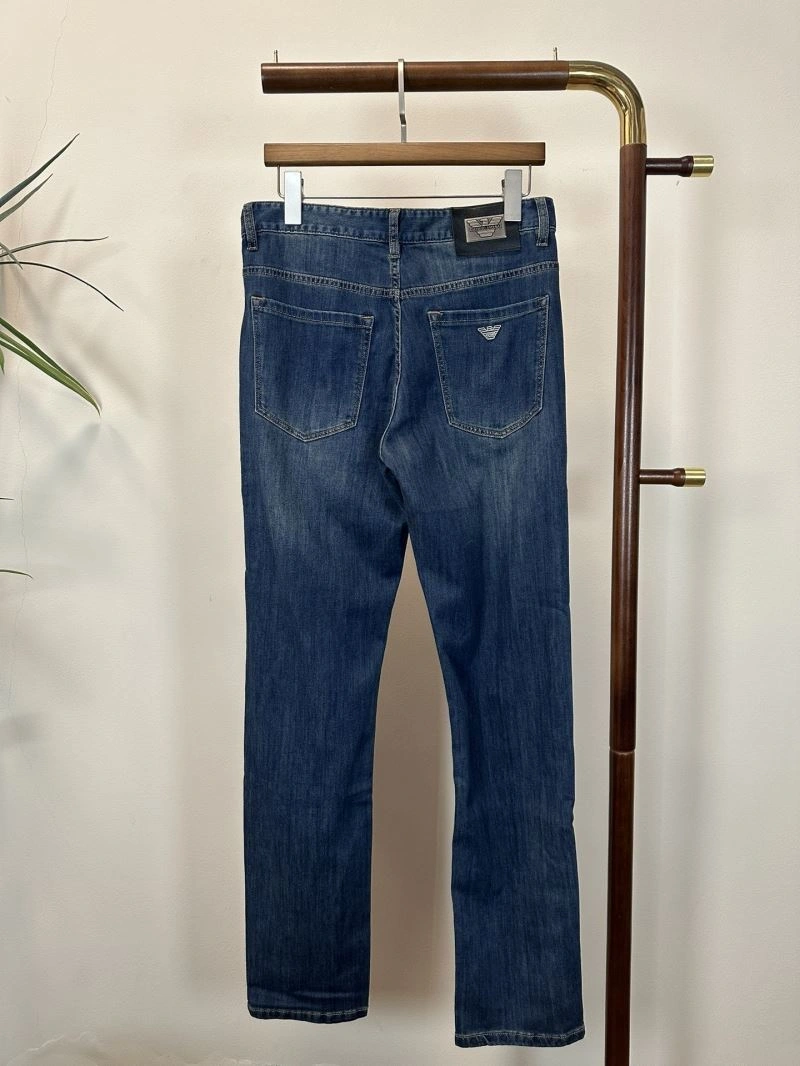 ModernLook Armani Jeans 95908