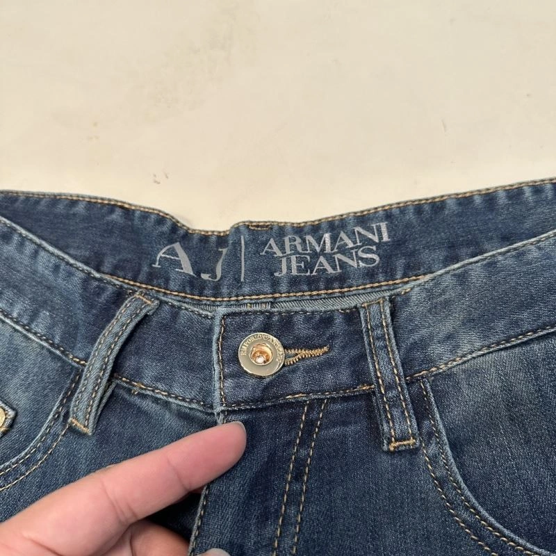 ModernLook Armani Jeans 95908