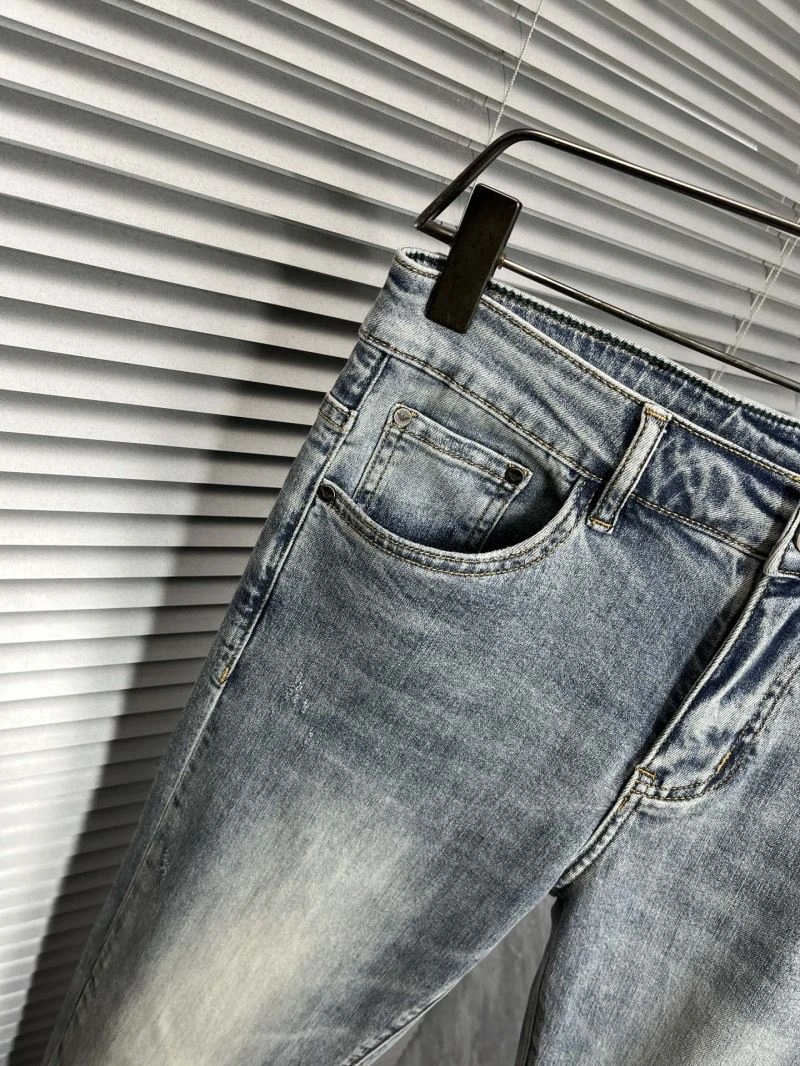 AllSeason Armani Jeans 95880