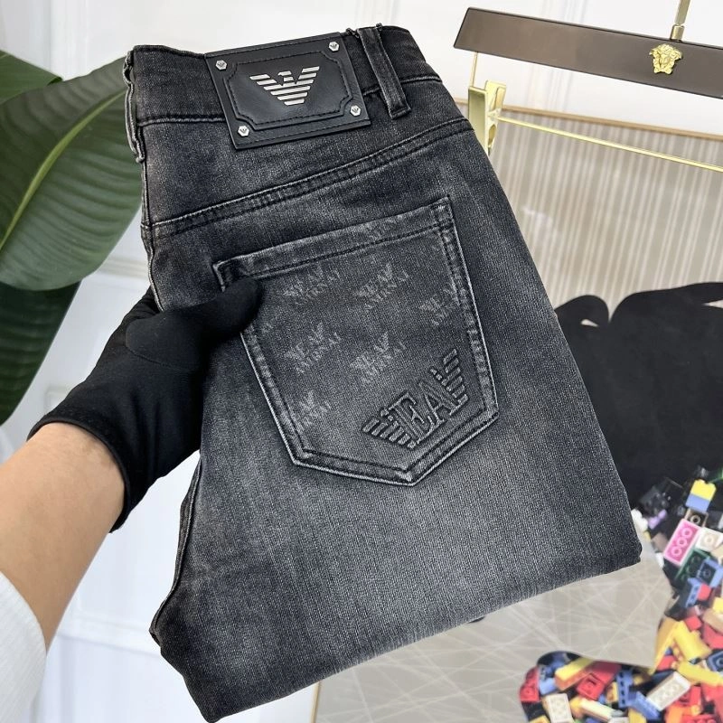EyeCatching Armani Jeans 95881