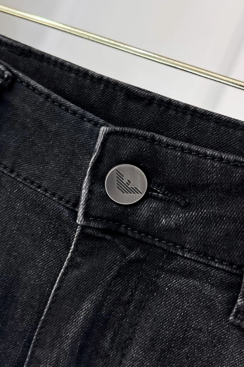 EyeCatching Armani Jeans 95881