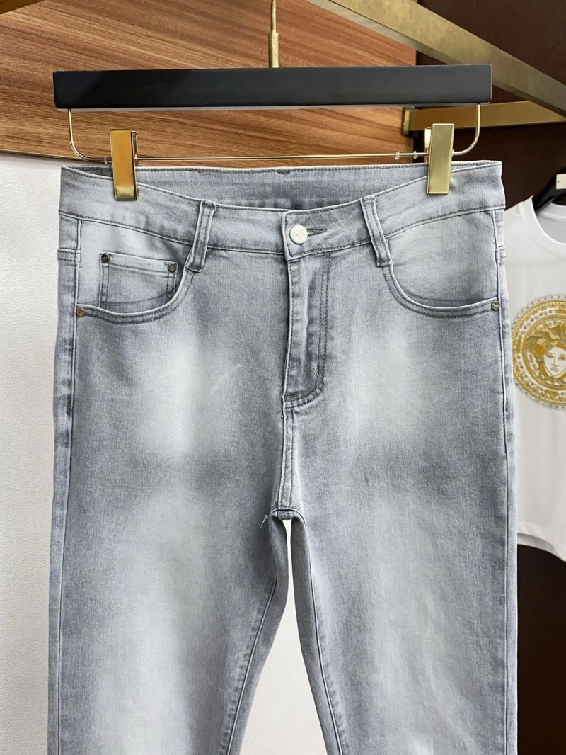 Armani Jeans Versatile 95847