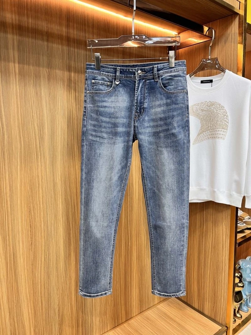 Armani Jeans ModernLook 95835
