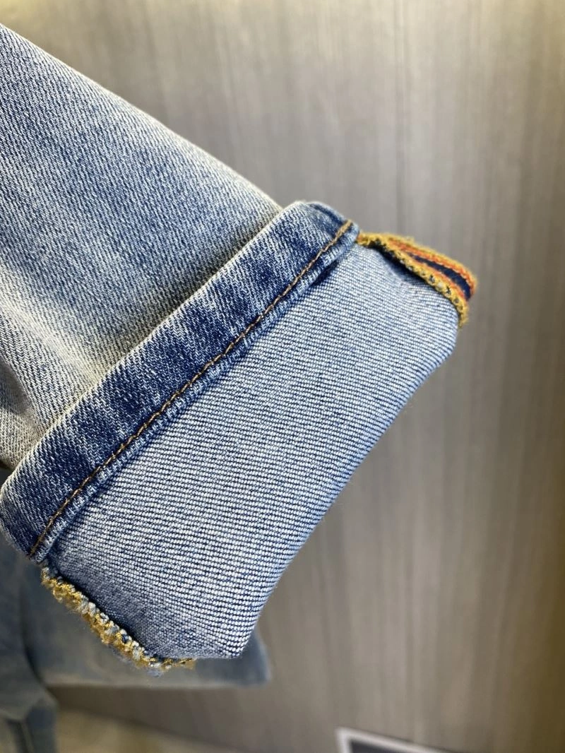 Armani Jeans Breathable 95807