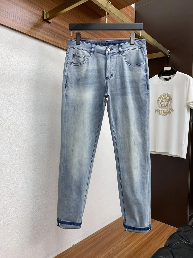 WeatherProof Armani Jeans 95842