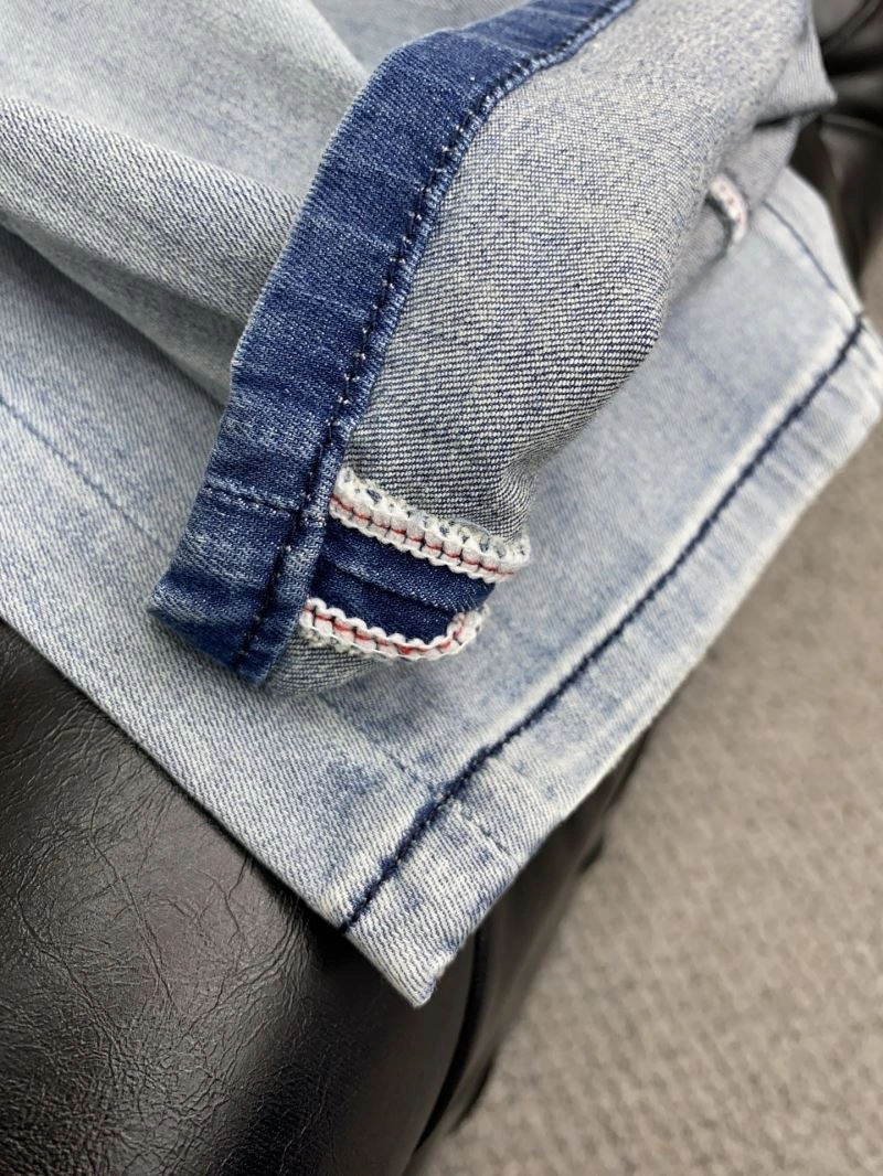WeatherProof Armani Jeans 95842
