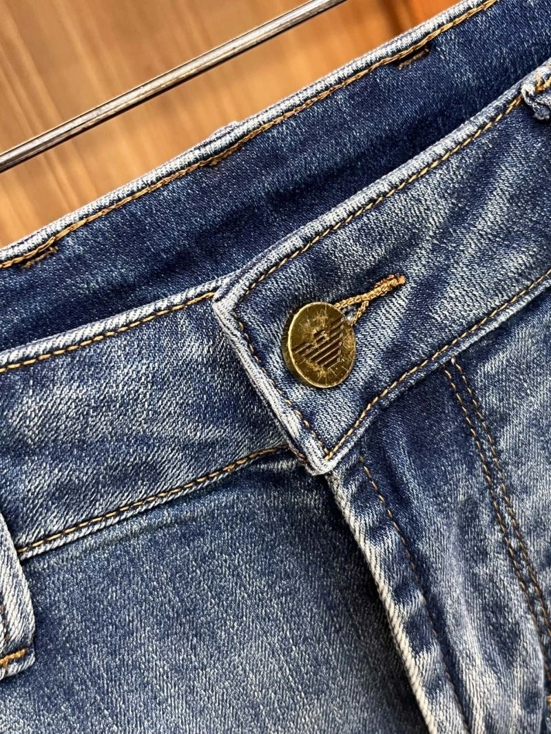 Armani Jeans Vibrant 95748