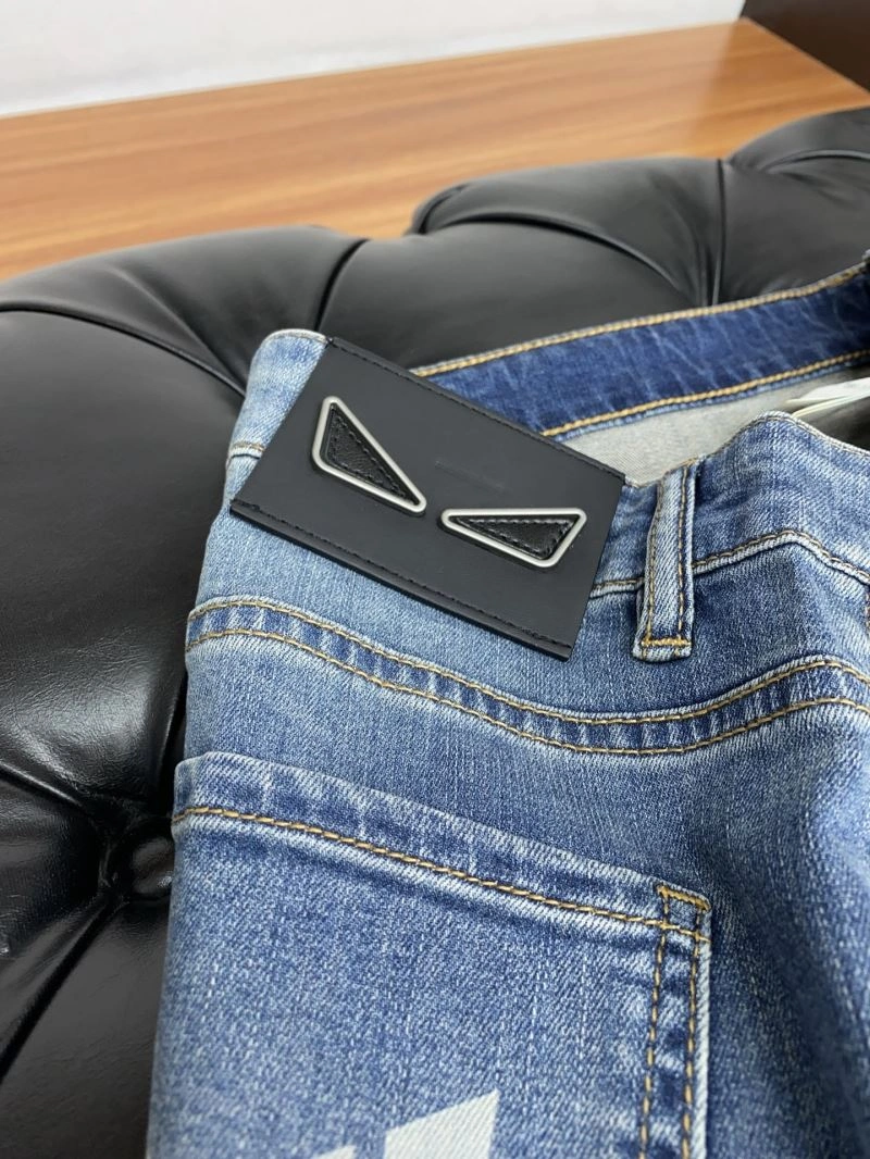Supportive Armani Jeans 95746