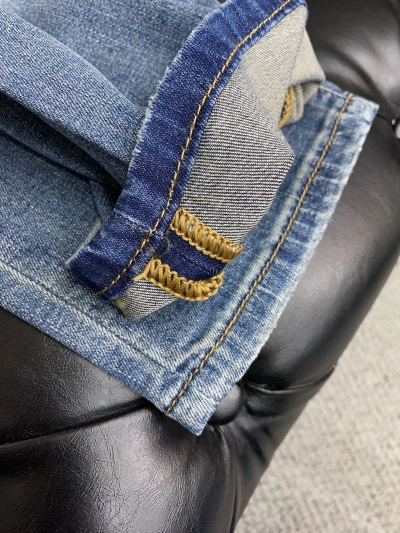 Supportive Armani Jeans 95746