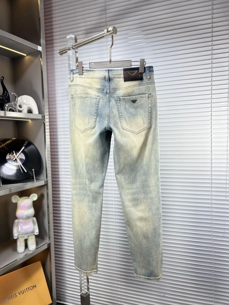 Resilient Armani Jeans 95722
