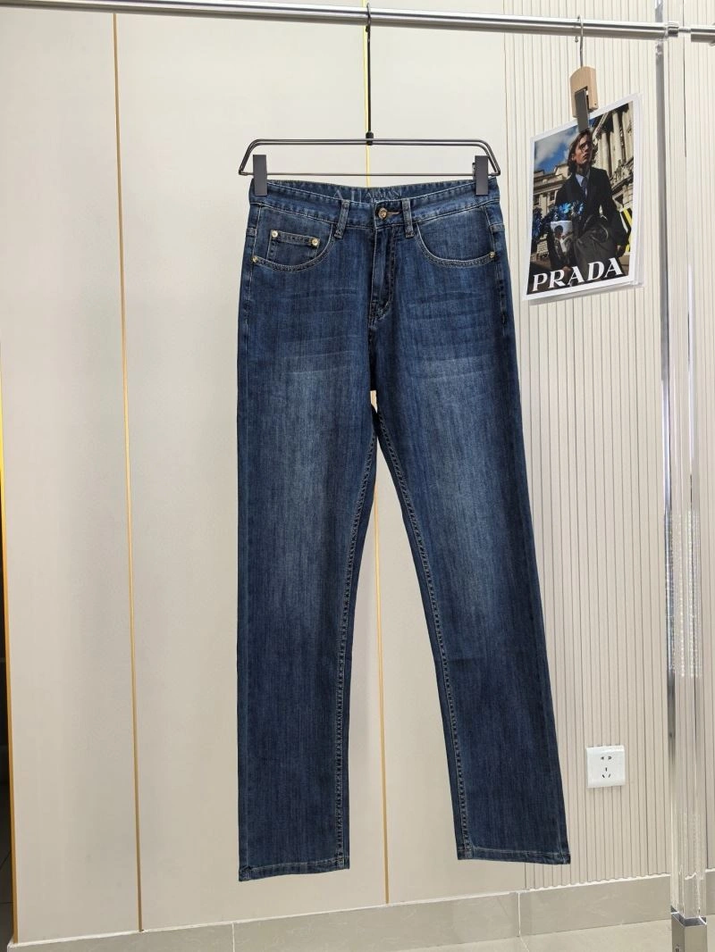 TravelReady Armani Jeans 95669
