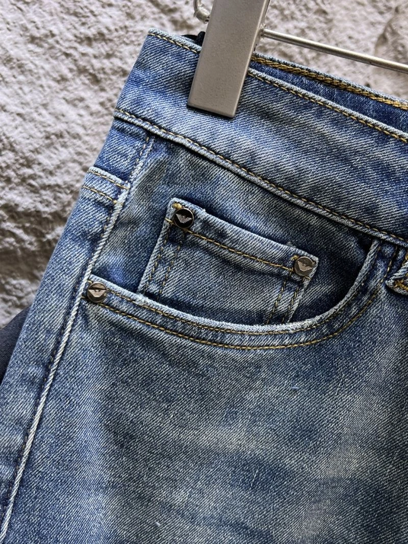 EyeCatching Armani Jeans 95561