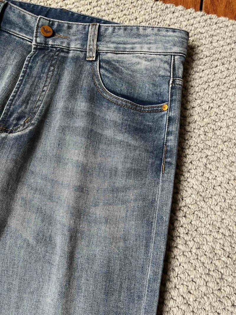 Snug Armani Jeans 95577