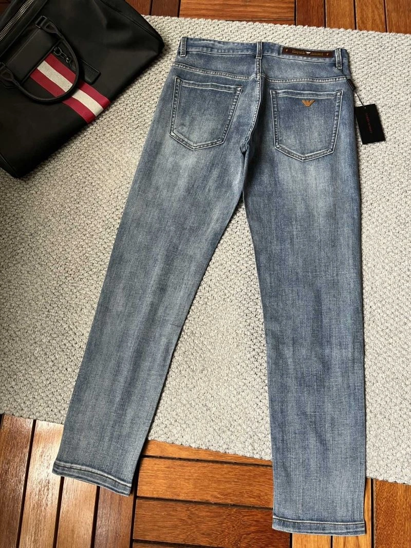 Snug Armani Jeans 95577