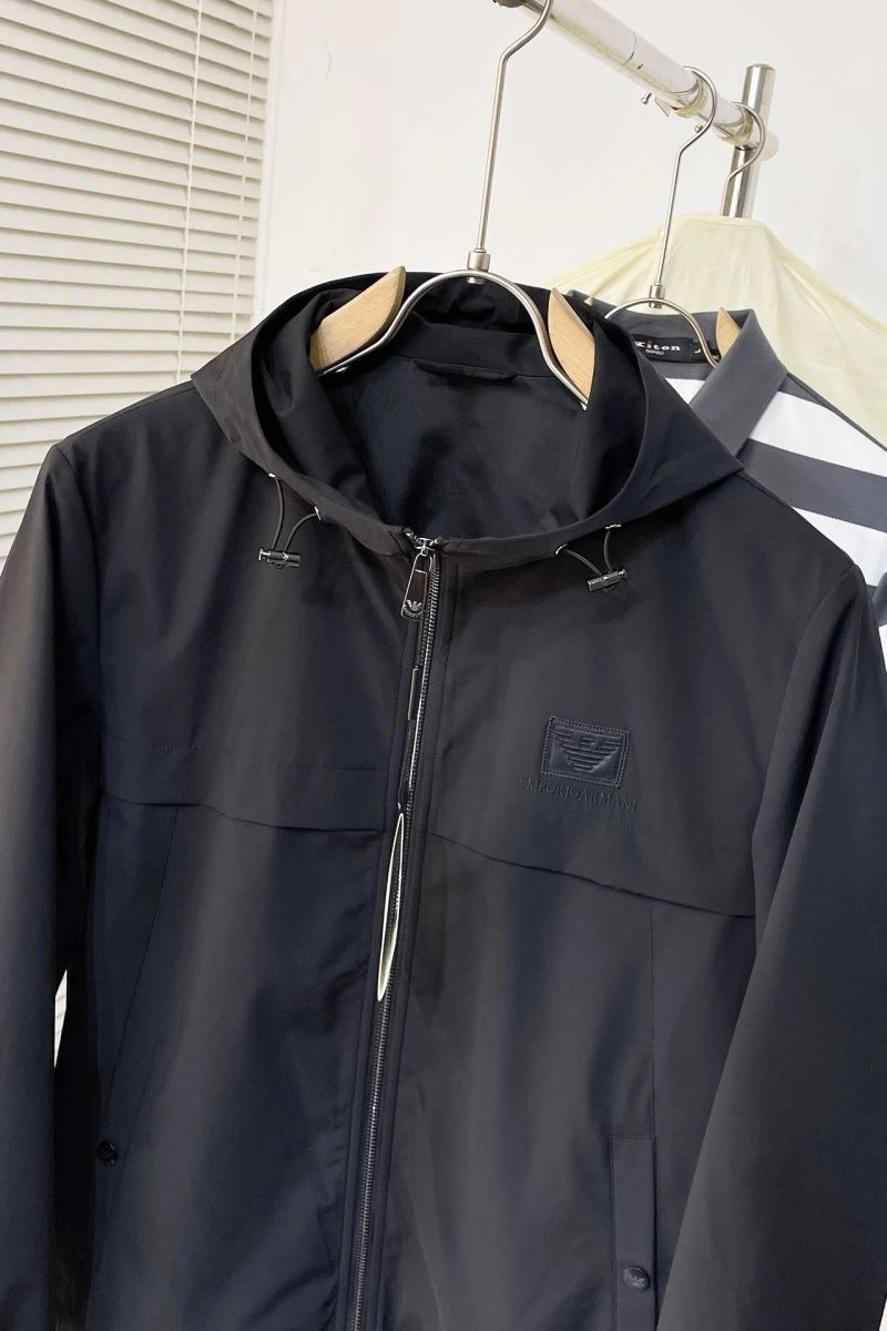 Armani Outwear TechFriendly 96250