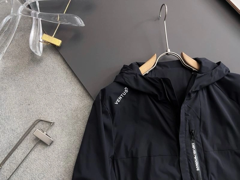 Armani Outwear Elegant 96147