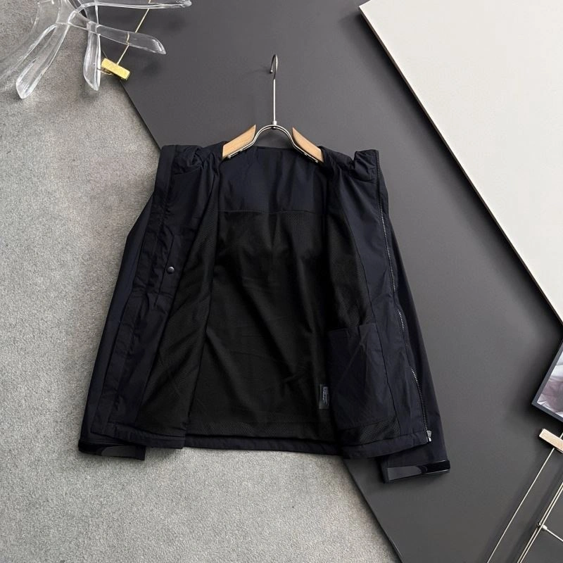 Armani Outwear Elegant 96147