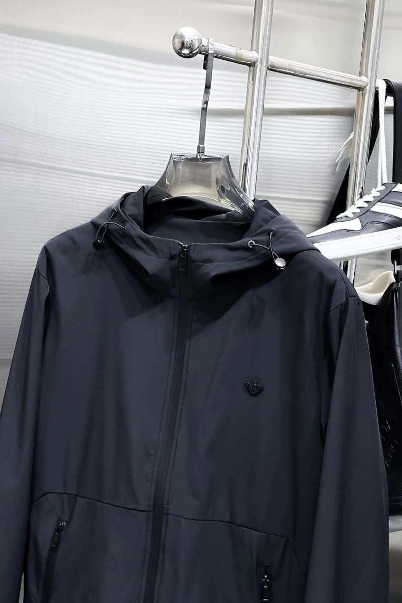 WaterResistant Armani Outwear 96146