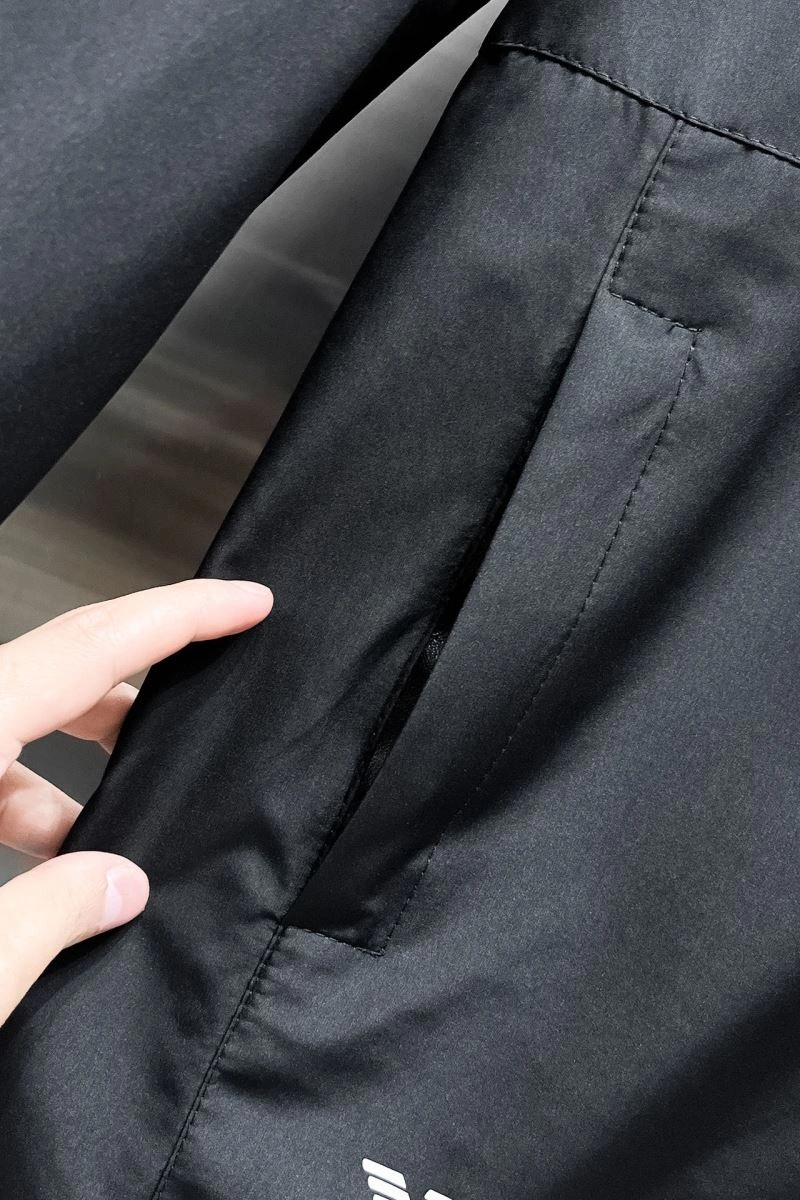 Armani Outwear Lightweight 96141