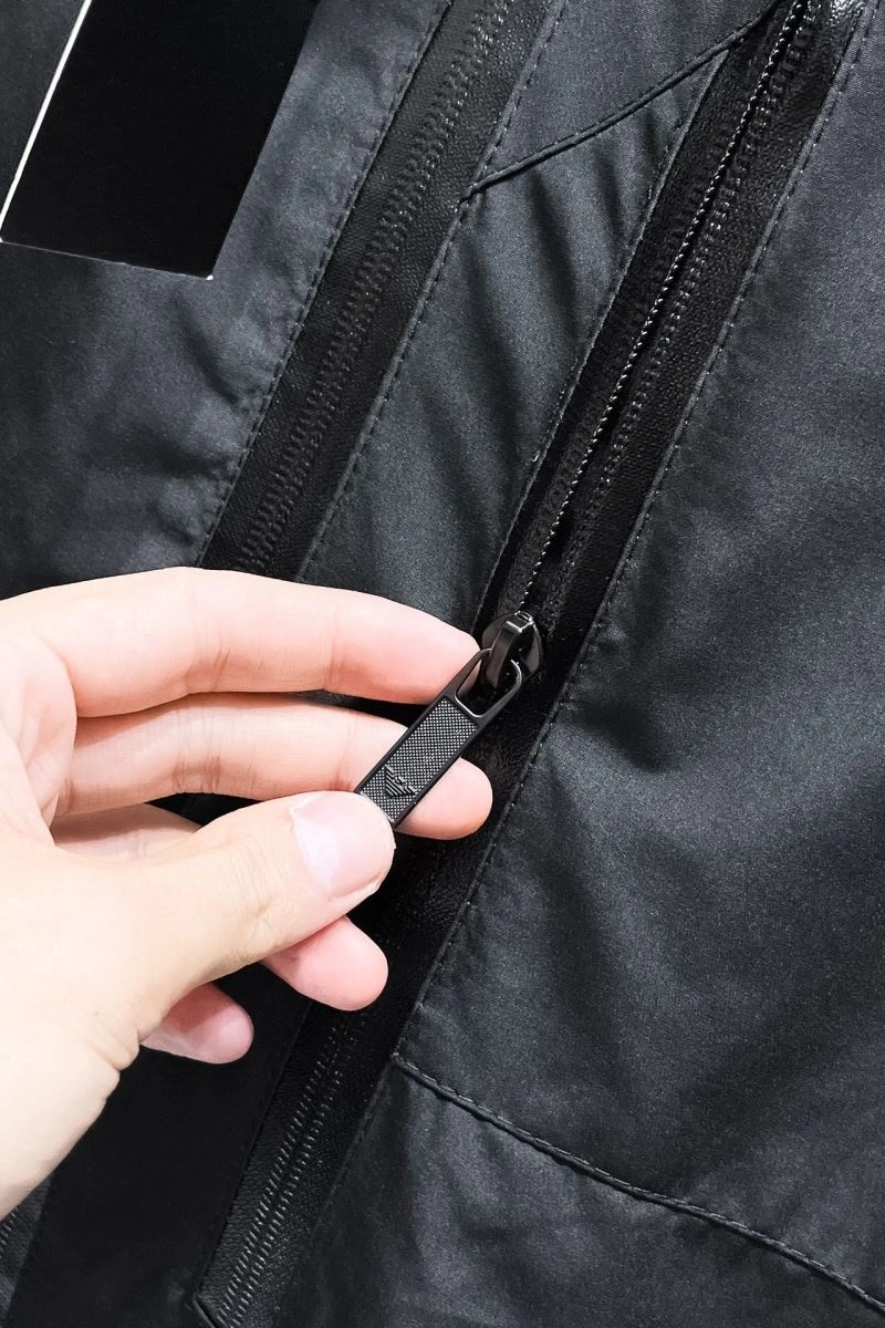 Armani Outwear Lightweight 96141