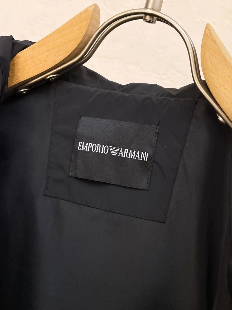 Armani Outwear Refined 96136