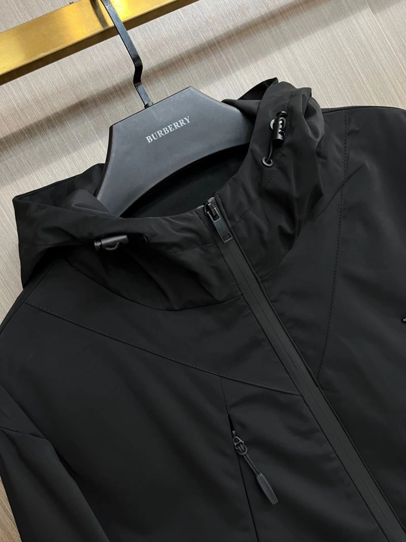 Refined Armani Outwear 96122