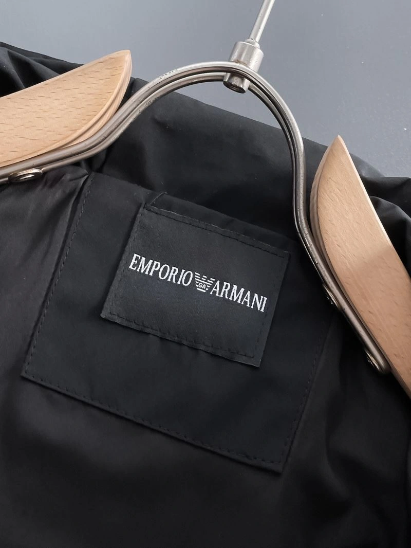 Armani Outwear Lightweight 96129