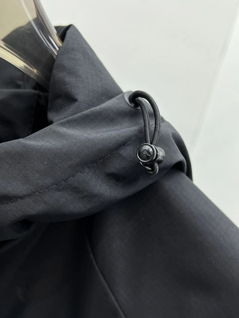 Packable Armani Outwear 96119
