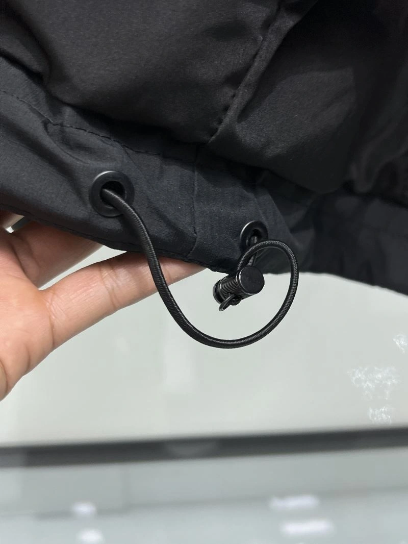 Packable Armani Outwear 96119