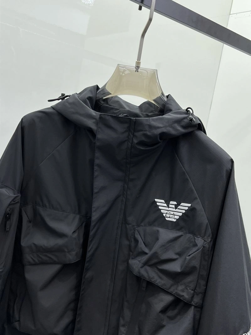 Packable Armani Outwear 96119