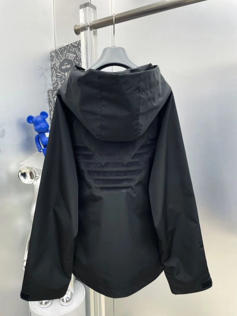 Sustainable Armani Outwear 96111