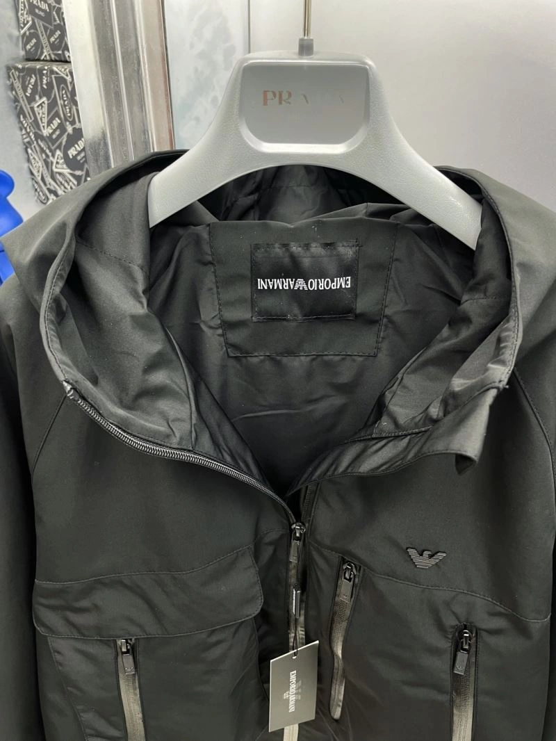 Sustainable Armani Outwear 96111