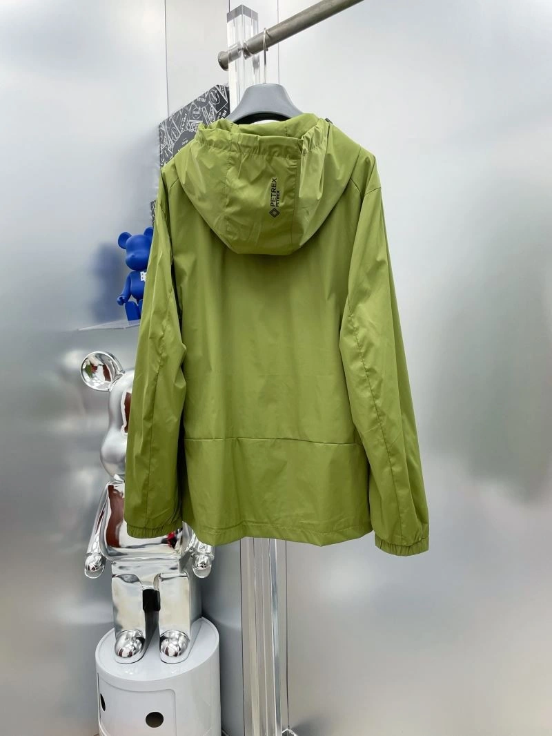 Packable Armani Outwear 96140